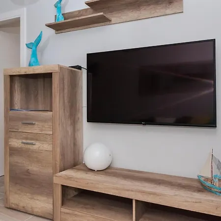 Ocean Paradise 1 Few Meters From The